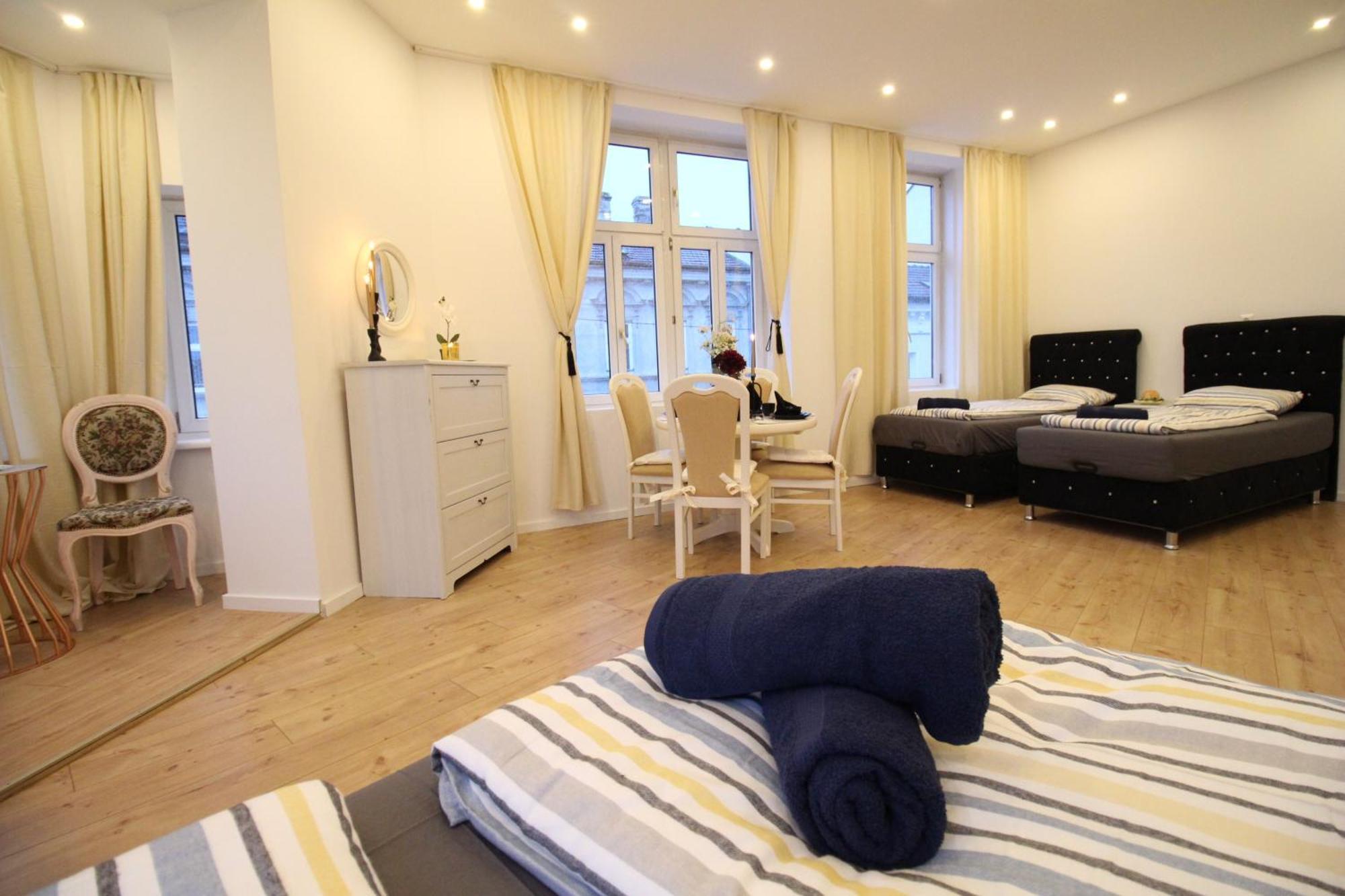 Disc Cozy Rooms In Liesing ウィーン エクステリア 写真