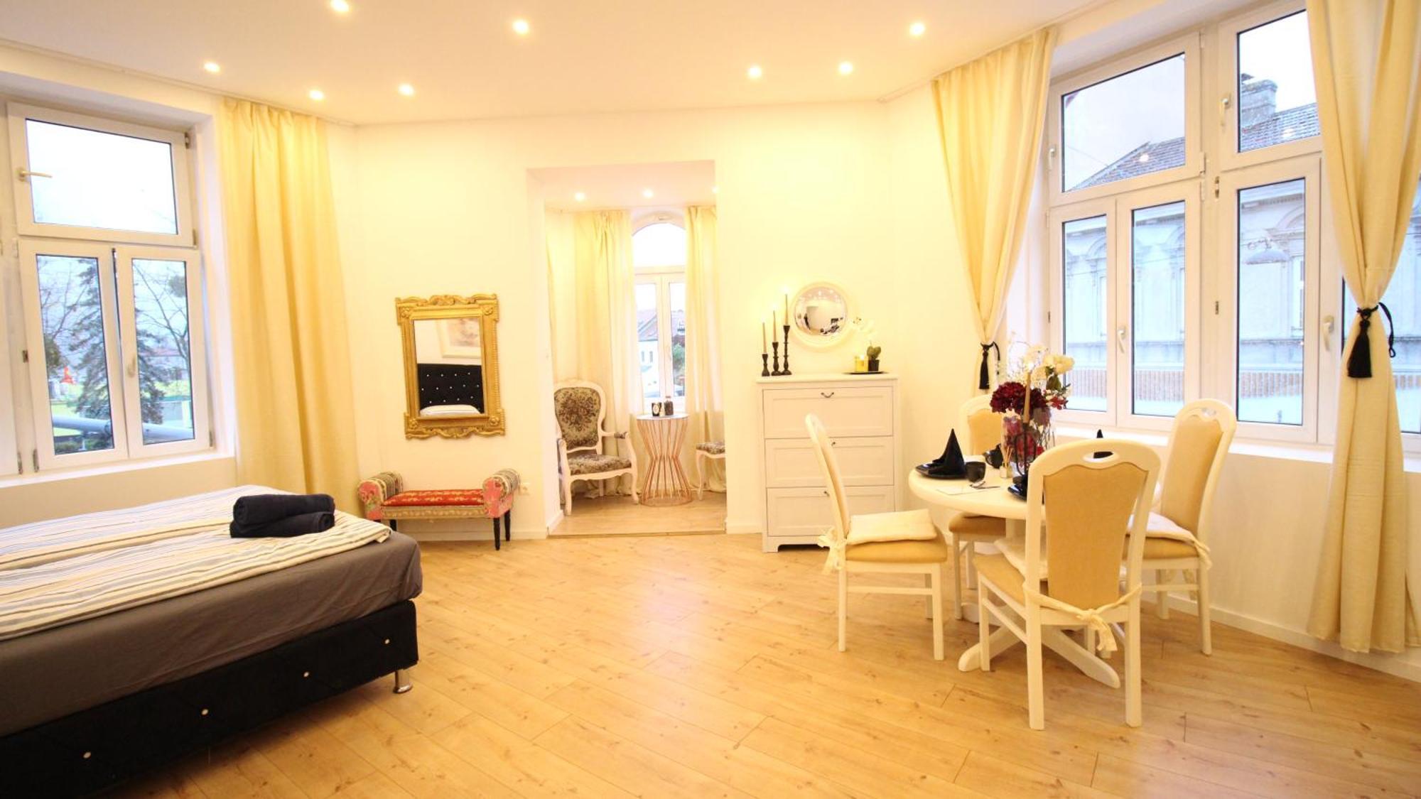 Disc Cozy Rooms In Liesing ウィーン エクステリア 写真